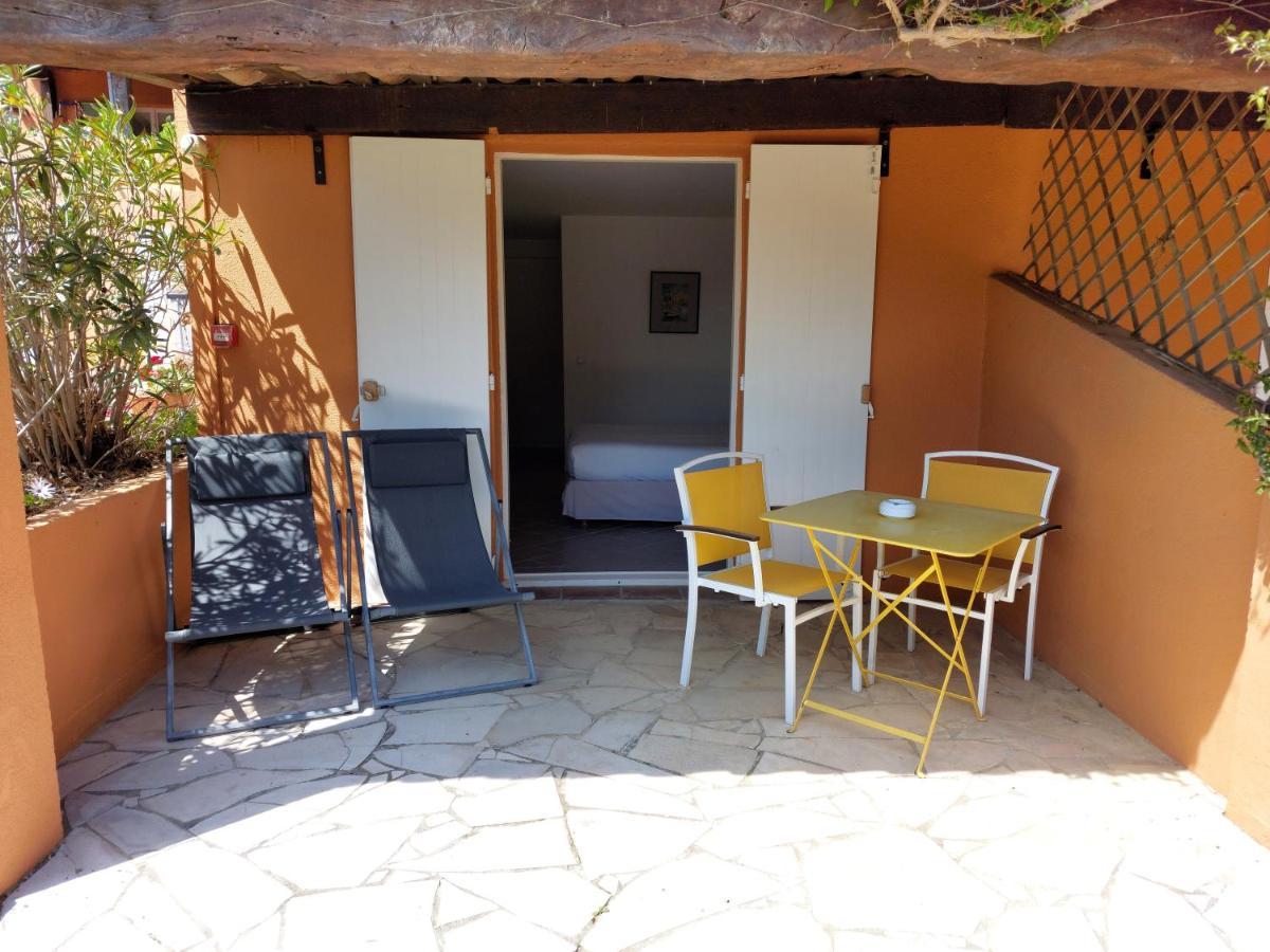 Hotel Les Bouis - Vue Mer Ramatuelle Exteriör bild