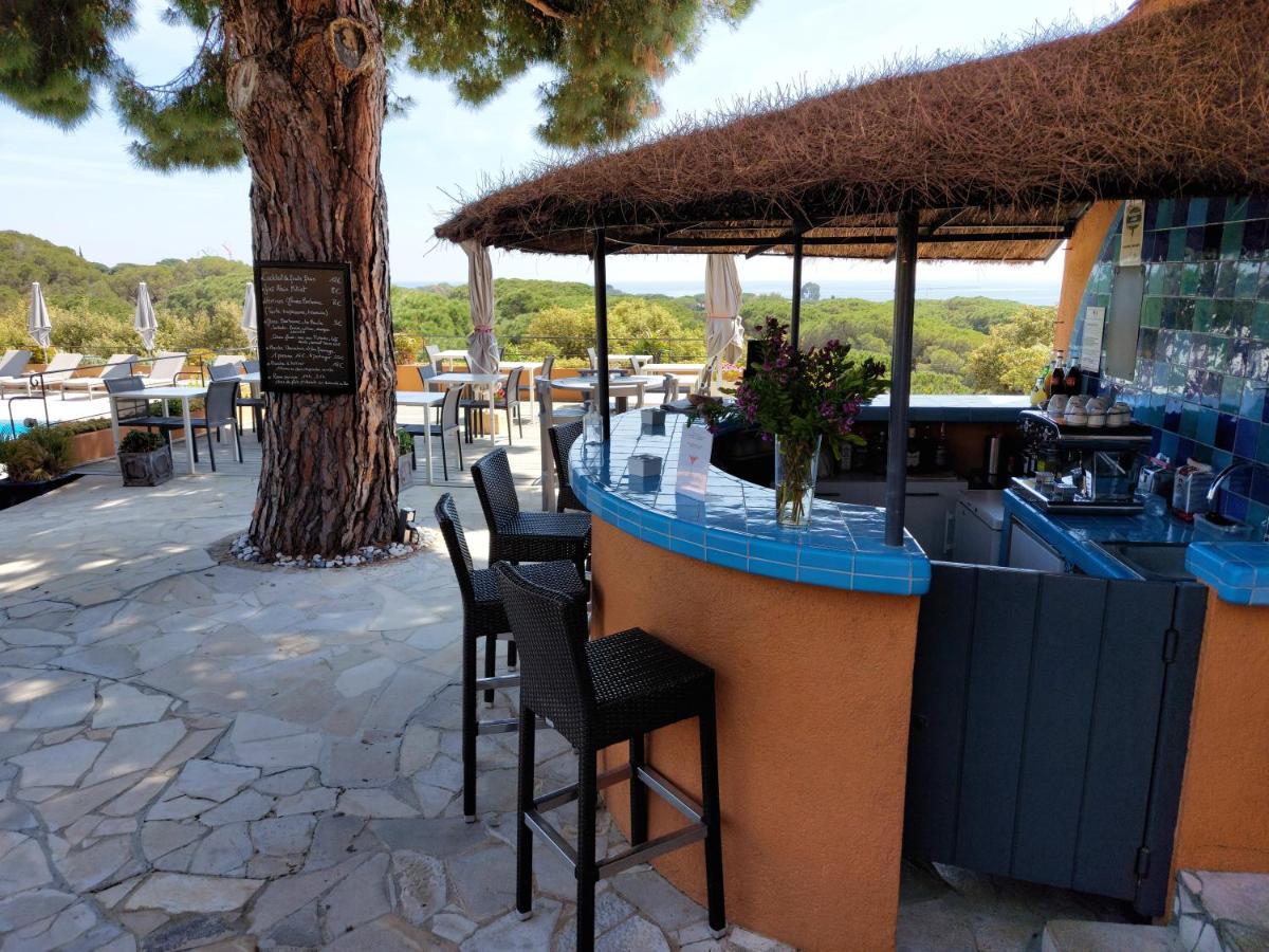 Hotel Les Bouis - Vue Mer Ramatuelle Exteriör bild