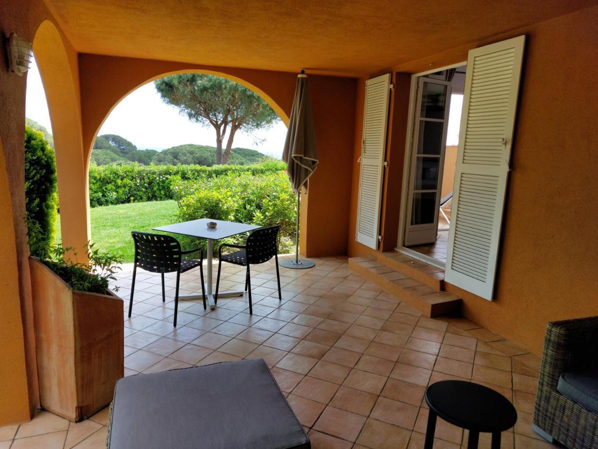 Hotel Les Bouis - Vue Mer Ramatuelle Exteriör bild